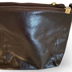 Women's La Diva Brown Leather Small Shoulder Bag